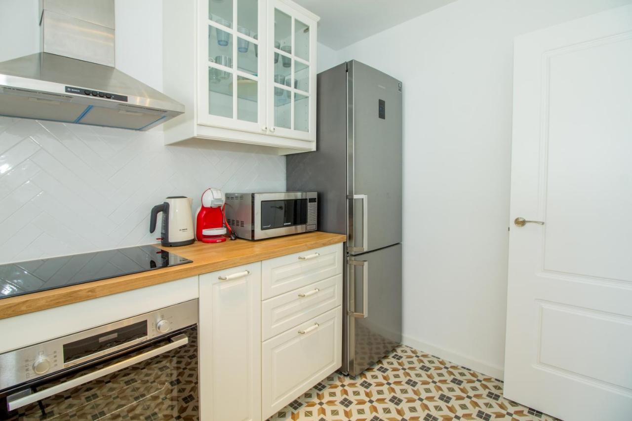 A Cozy And Elegant Townhouse Across The Beach Torre de Benagalbon Esterno foto